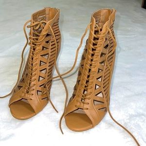 Brown High heels 6/7 womens